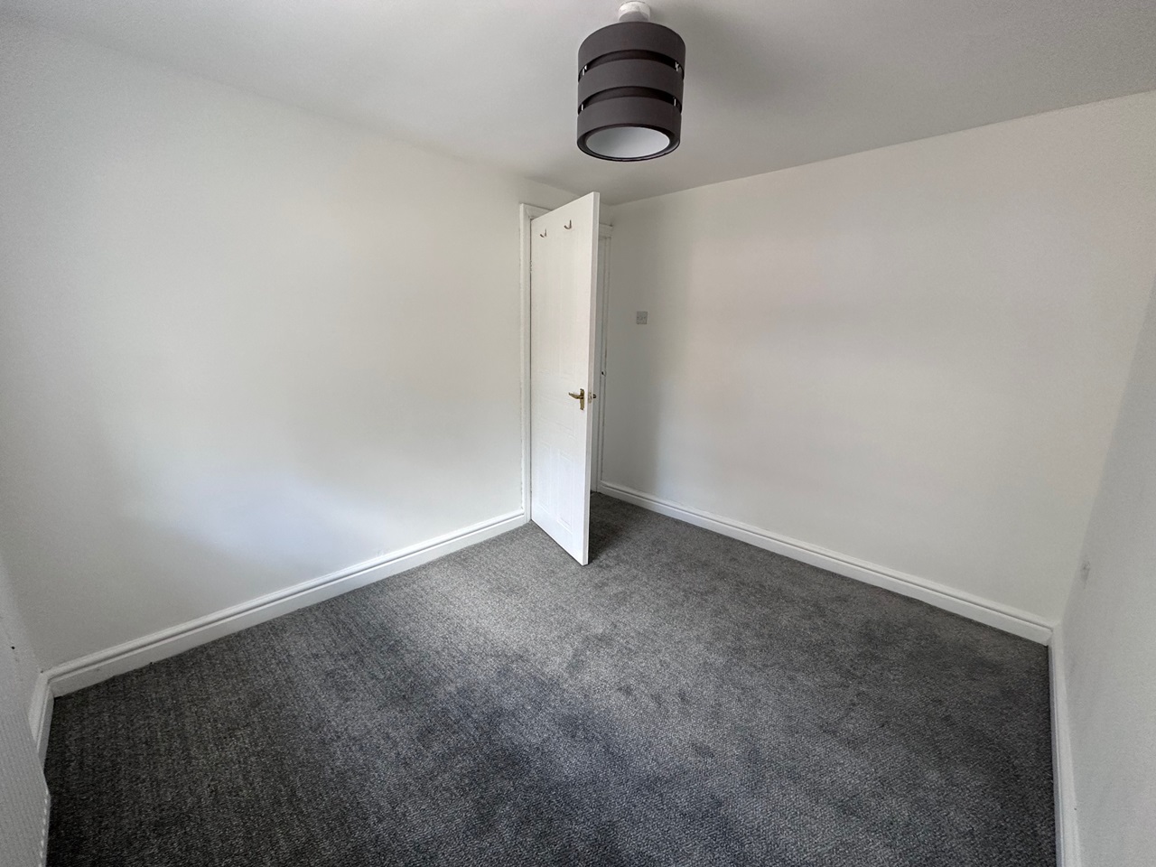 Withnell, Chorley 2 Bed Terraced House, Mount Pleasant, PR6 To Rent