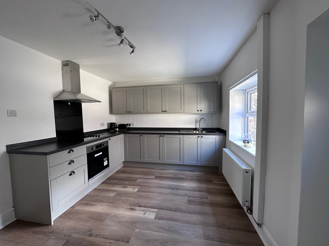 Withnell, Chorley 2 Bed Terraced House, Mount Pleasant, PR6 To Rent