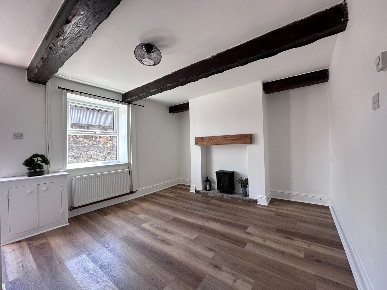 Withnell, Chorley 2 Bed Terraced House, Mount Pleasant, PR6 To Rent