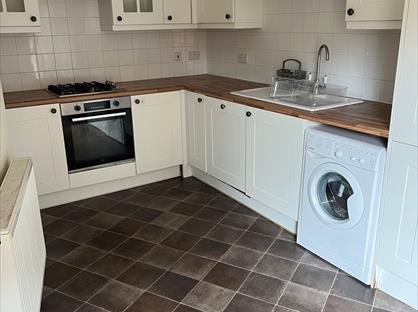 2 Bed Terraced House, High Street, CT4