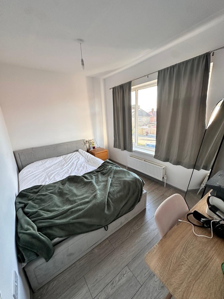 Additional image 12 of 3 Bed Semi-Detached House, Galsworthy Road, S5, N1 7GU