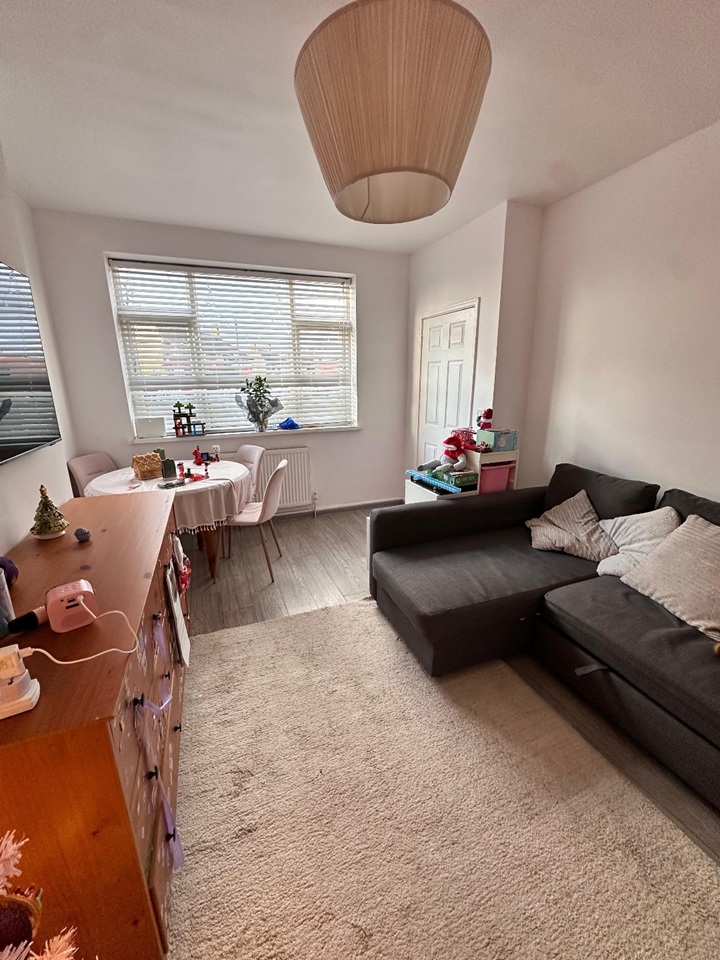 Additional image 15 of 3 Bed Semi-Detached House, Galsworthy Road, S5, N1 7GU