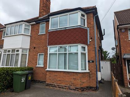 3 Bed Semi-Detached House, Orchard Avenue, B91