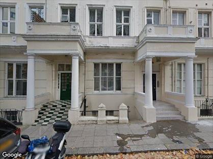 Studio Flat, Leinster Gardens, W2