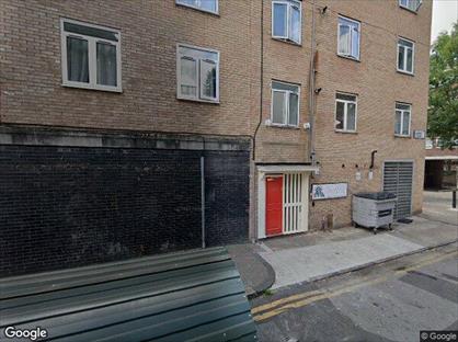 Studio Flat, Kember Street, N1