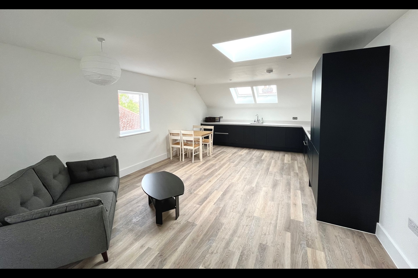 2 Bed Flat, St. Stephens Place, CB3 photo 2