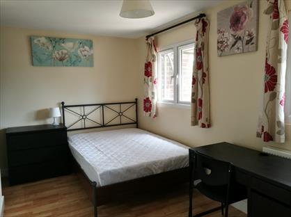Room in a Shared House, Waraickshire Path, SE8