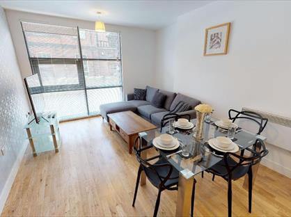 2 Bed Flat, Colquitt Street, L1