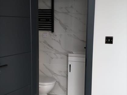 Studio Flat, Burley Close, SW16