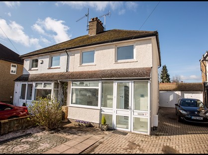 3 Bed Semi-Detached House, The Crescent, WD5