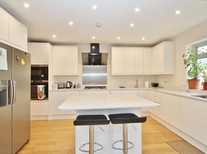 4 Bed Semi-Detached House, Elm Close, GU21