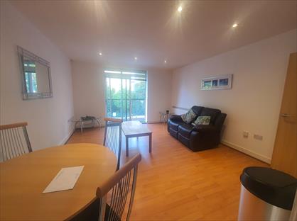 1 Bed Flat, Highfield Close, SE13