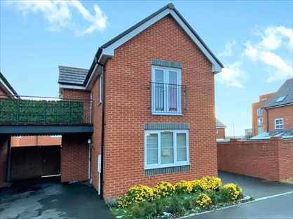 2 Bed Detached House, Goodyear Way, RG21