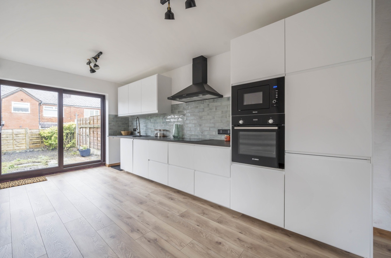 Worsley, Manchester 4 Bed Bungalow, Windmill Road, M28 To Rent Now