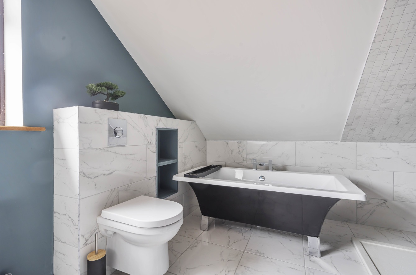 Worsley, Manchester 4 Bed Bungalow, Windmill Road, M28 To Rent Now