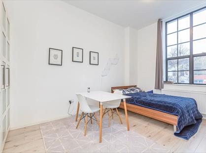 Studio Flat, Holloway Road, N7