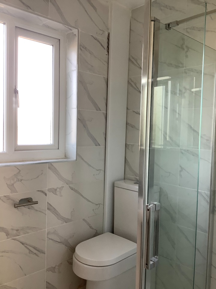 Morden Room in a Shared House, Lynmouth Avenue, SM4 To Rent Now for