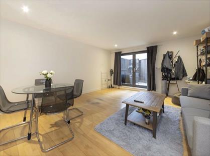 2 Bed Flat, William Road, NW1
