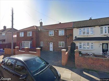 3 Bed Semi-Detached House, Tranmere Avenue, TS3