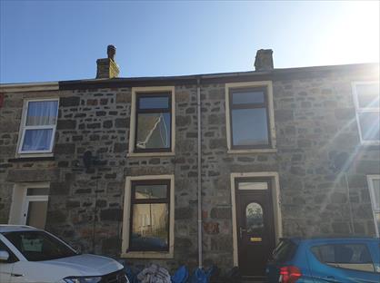 3 Bed Terraced House, East Charles Street, TR14