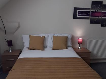 Room in a Shared House, Bowling Street, NG18