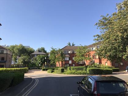 Studio Flat, Chaseley Drive, W4