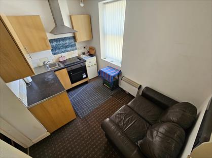 1 Bed Flat, Shayan House, ST1