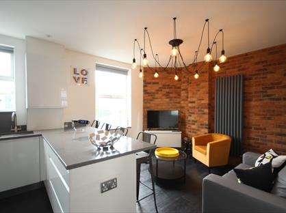 Room in a Shared House, Lytton Road, EN5
