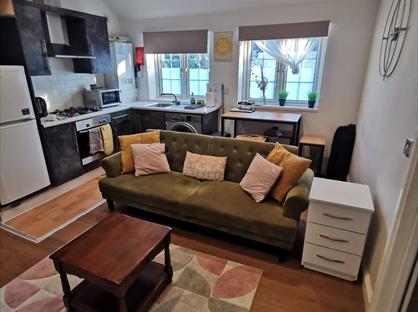 1 Bed Flat, Ashton Road, LU1