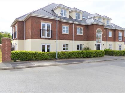 2 Bed Flat, Castlefields, LL18