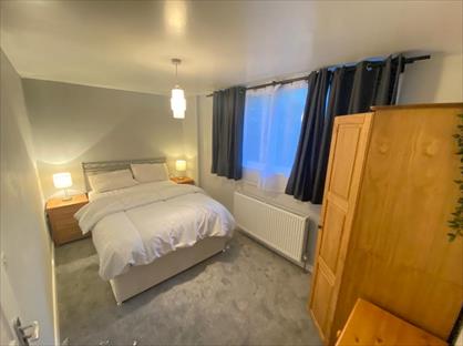 4 Bed Terraced House, Phoenix Place, DA1