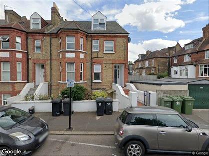 1 Bed Flat, Probyn Road, SW2