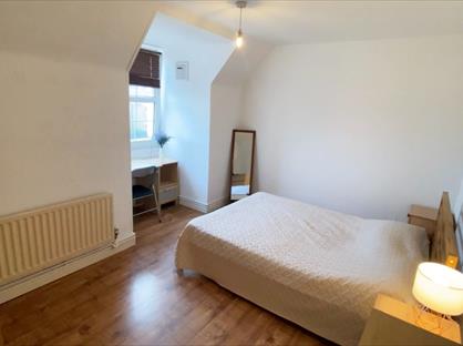 Room in a Shared Flat, Tompion House, EC1V