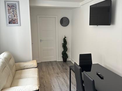Room in a Shared House, Princes Road, TS1