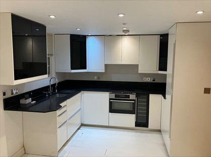 1 Bed Flat, Victoria Road, HP5