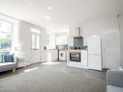 2 Bed Terraced House, Mill Street, OL13