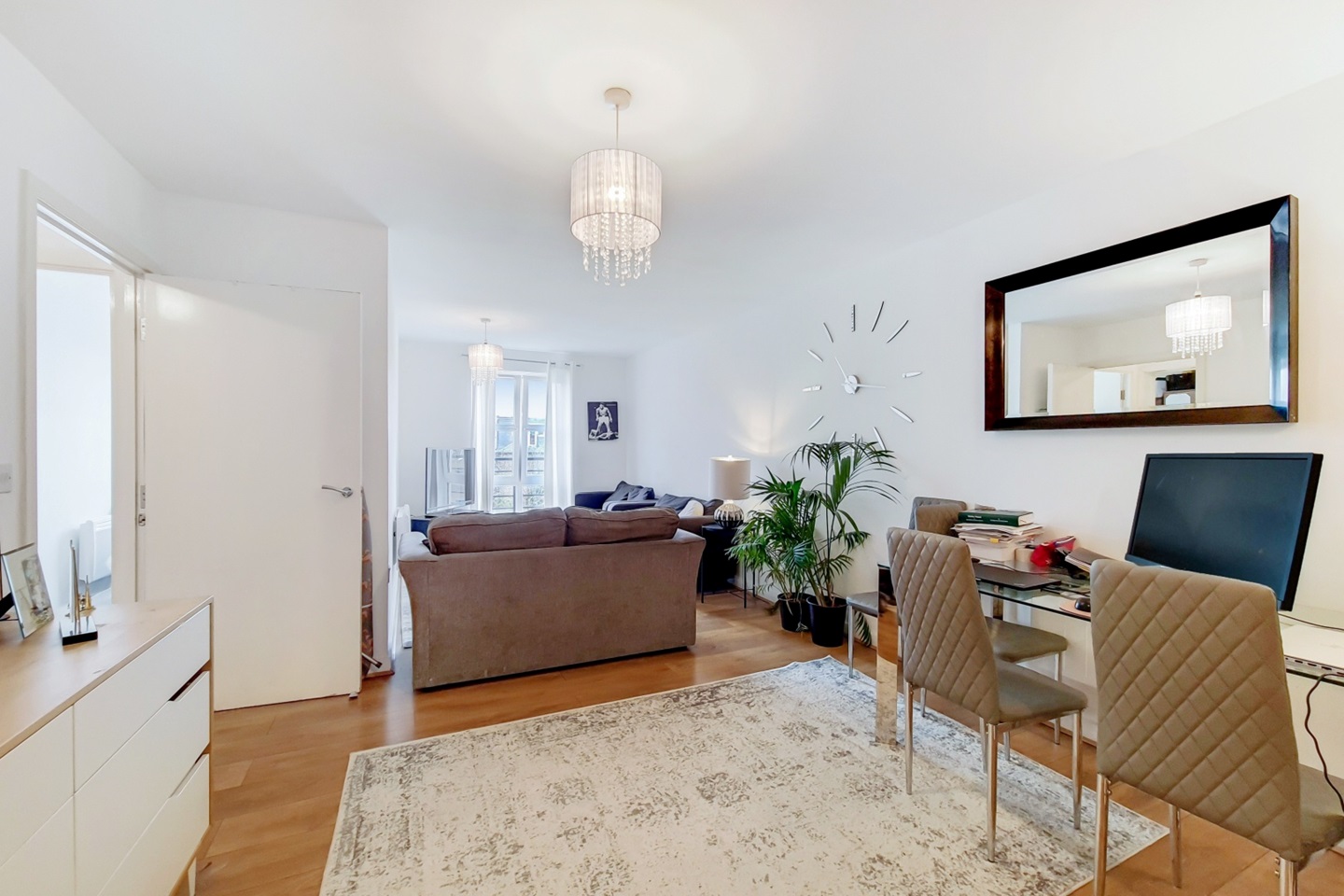 Kingston Upon Thames 2 Bed Flat, Buick House, KT2 To Rent Now for £