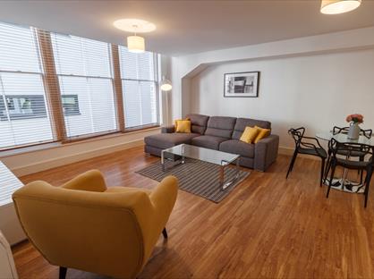 2 Bed Flat, Temple Lane, L2