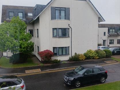 2 Bed Flat, Glasgow Road, EH12