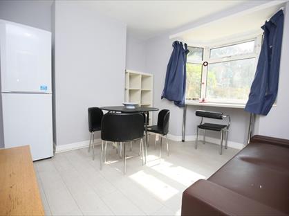 3 Bed Terraced House, London Road, CV1