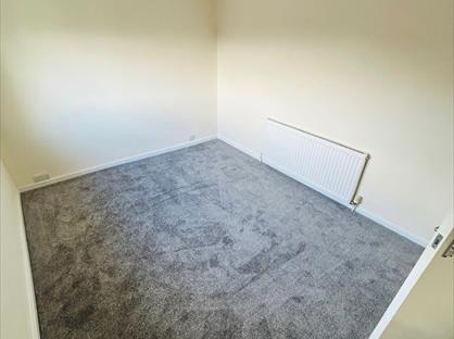 3 Bed Semi-Detached House, Tarvin Road, CH62