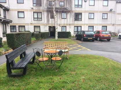 1 Bed Flat, Great Passage Street, HU1