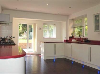 Room in a Shared House, Purley Knoll, CR8