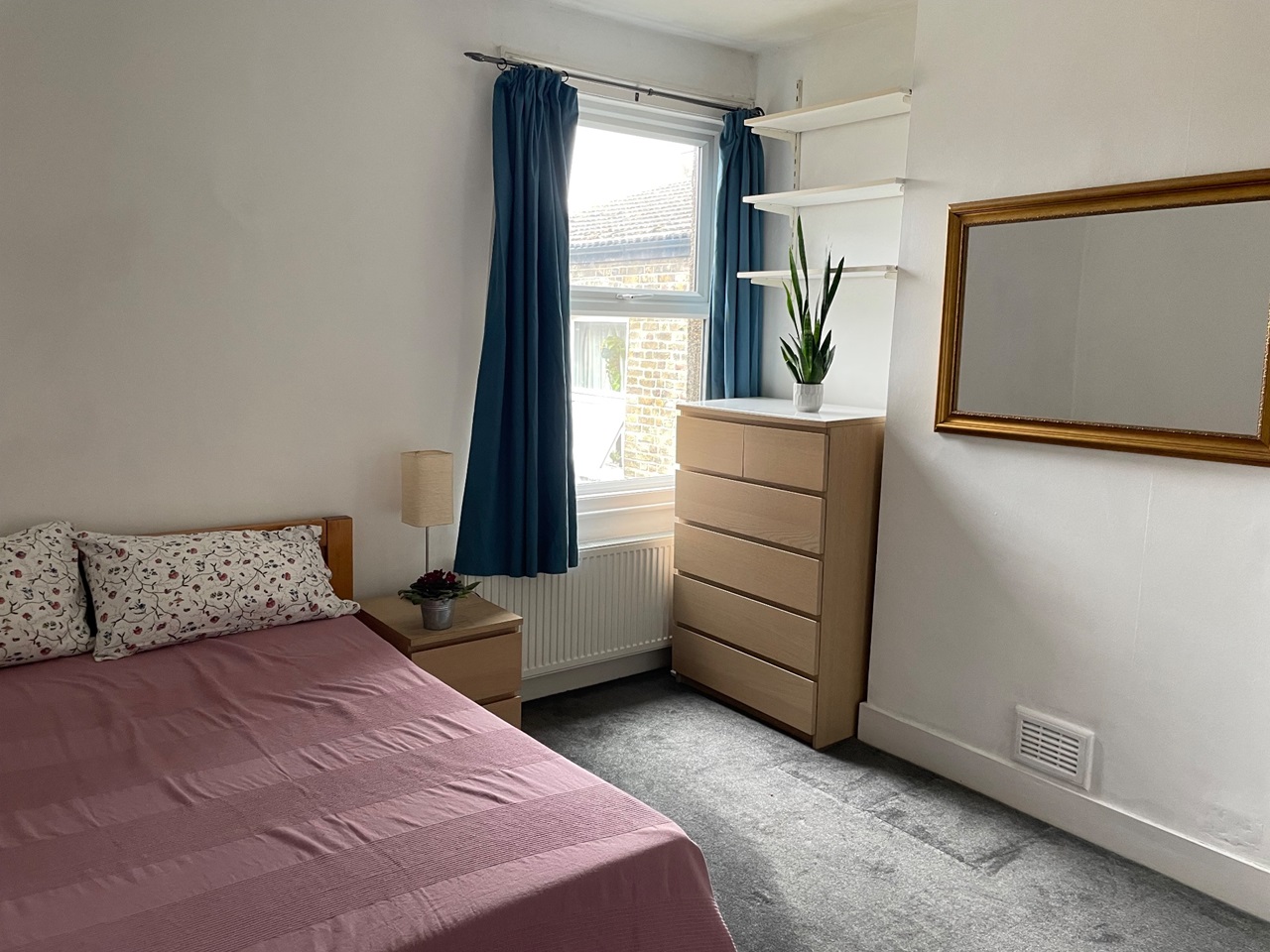 London 2 Bed Fountain Road, SW17 To Rent Now for £1,850