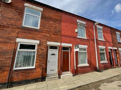 2 Bed Terraced House, Weaste Lane, M5