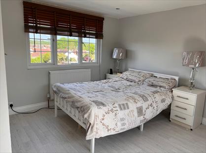 Room in a Shared House, Gardner Avenue, SS17