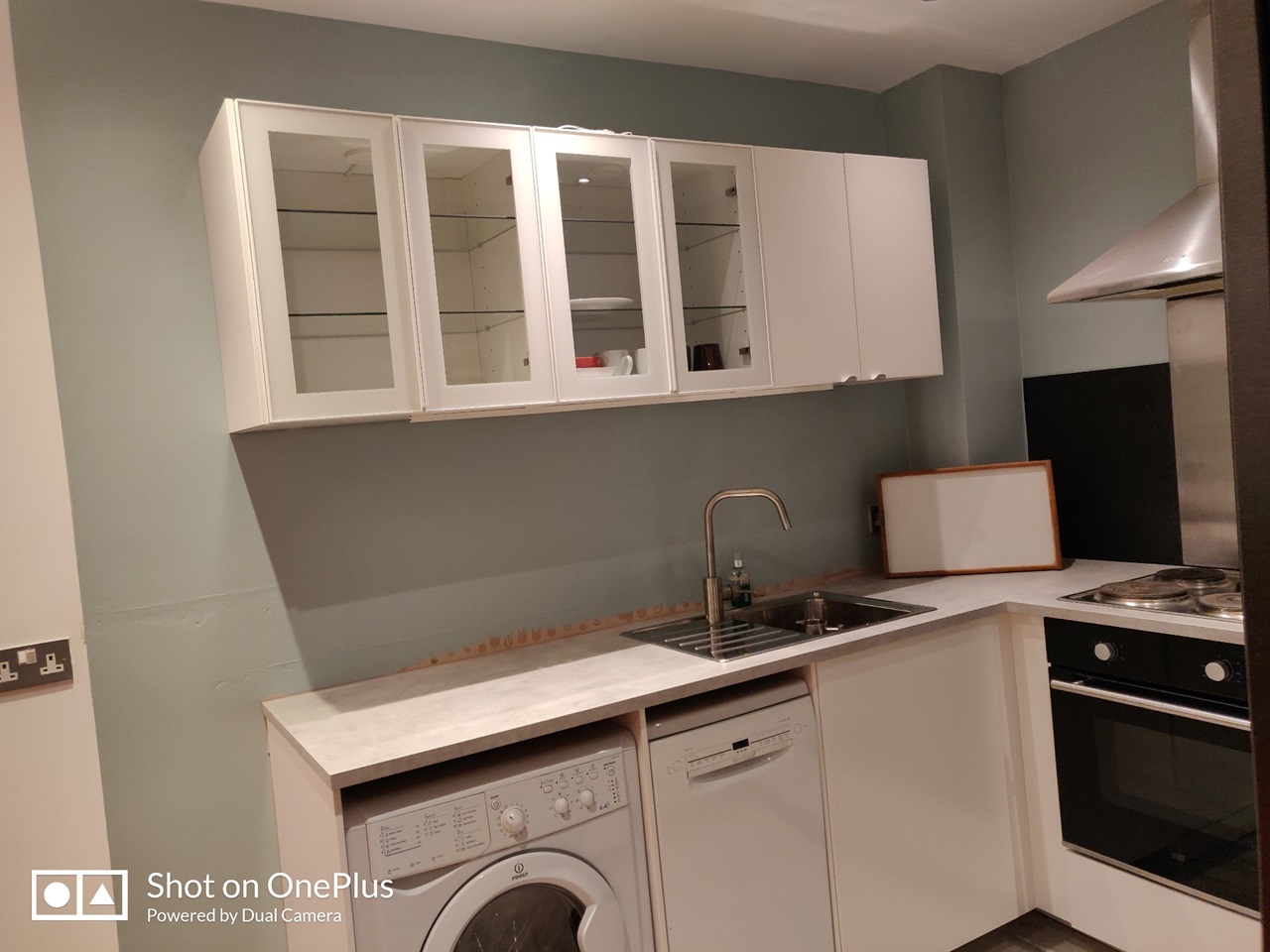 2 Bed Flat, Ellesmere Street, M15 photo 4