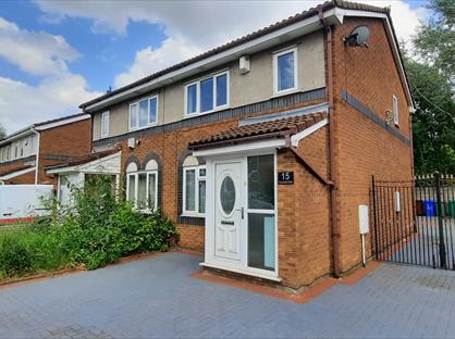 3 Bed Semi-Detached House, Pattishall Close, M4