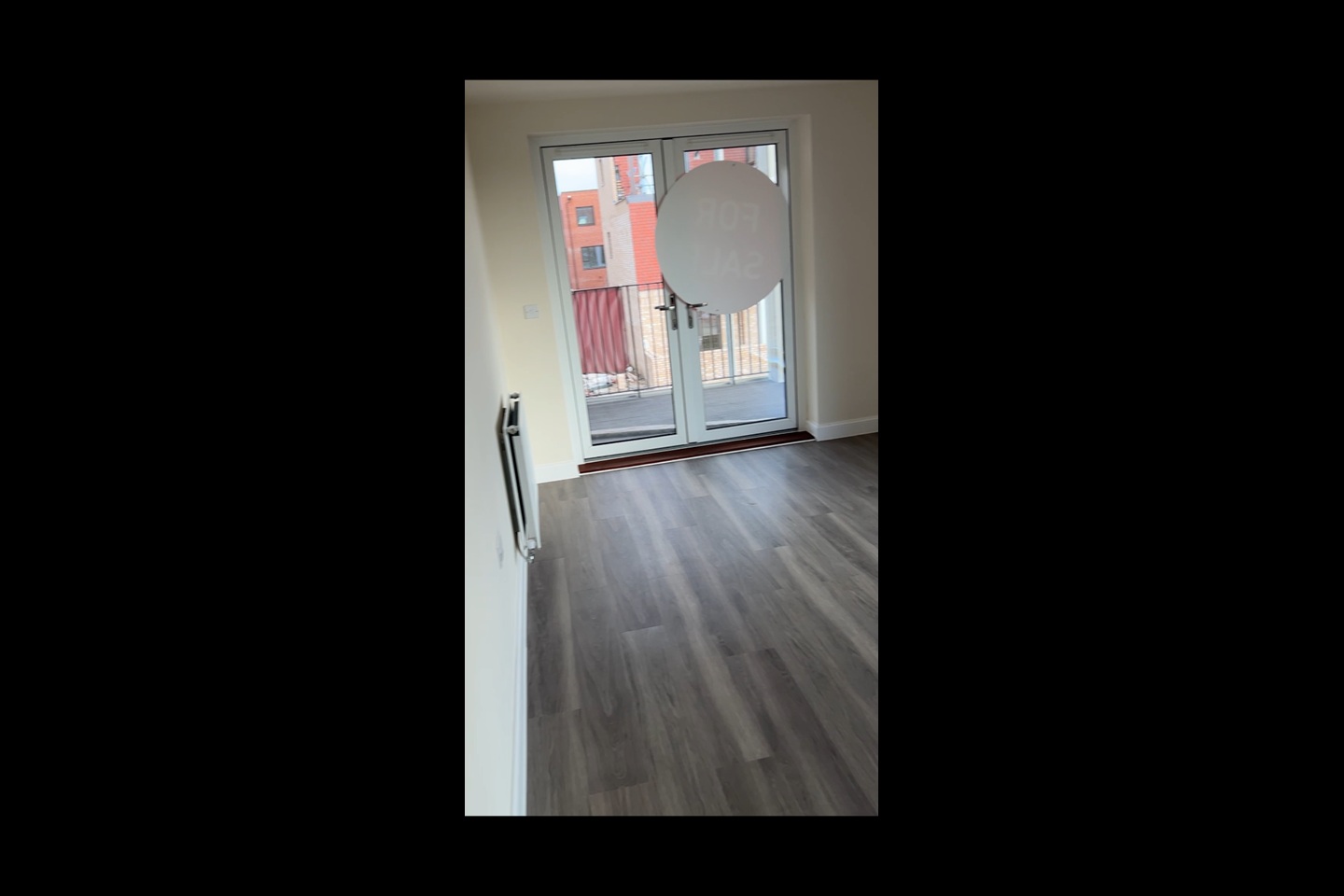 2 Bed Flat, Bearsden Avenue, CB3 photo 5