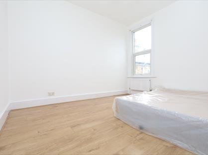 1 Bed Flat, Wick Road, E9